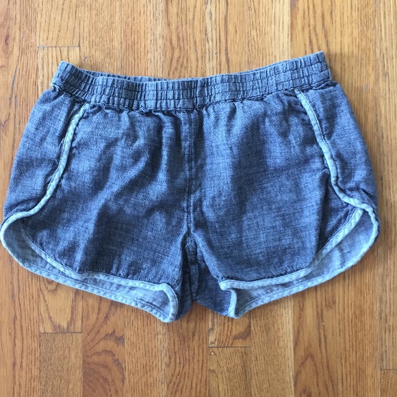 Madewell Pants - Madewell pull on shorts